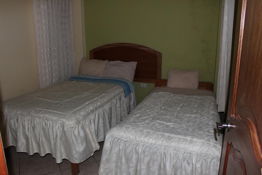 Posada De Percybal Lago Inn Puno Extérieur photo