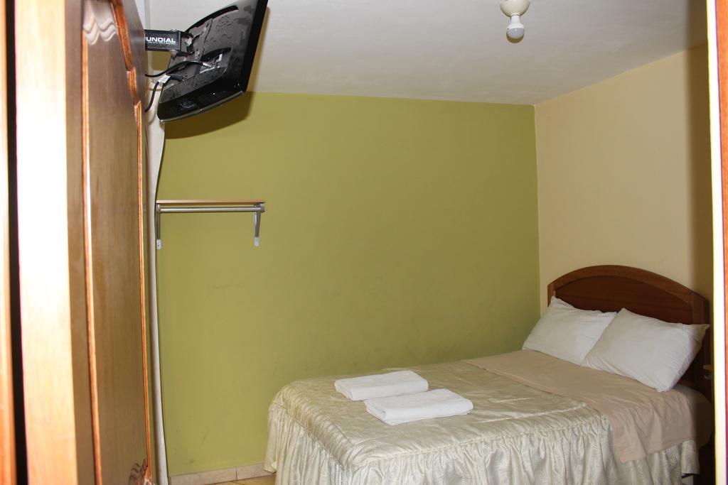 Posada De Percybal Lago Inn Puno Extérieur photo