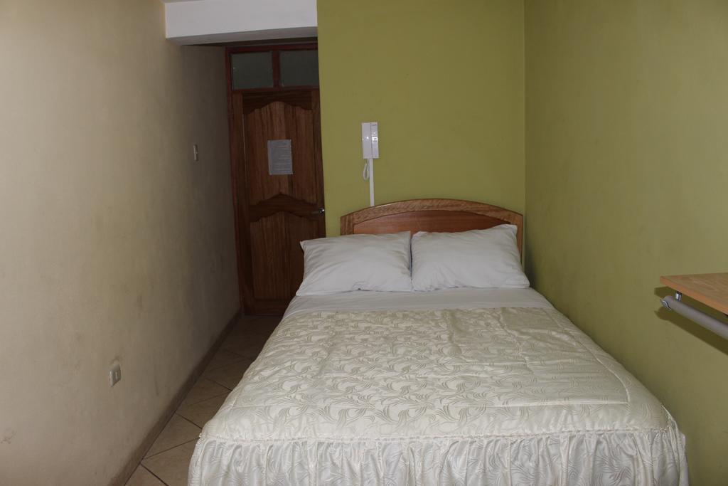 Posada De Percybal Lago Inn Puno Extérieur photo
